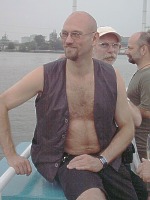 Boat trip 2003: Photo 8 (33 KB)